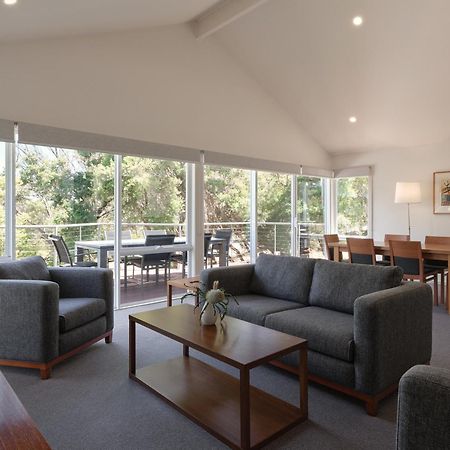 Racv Cape Schanck Resort מראה חיצוני תמונה The interior of a typical house