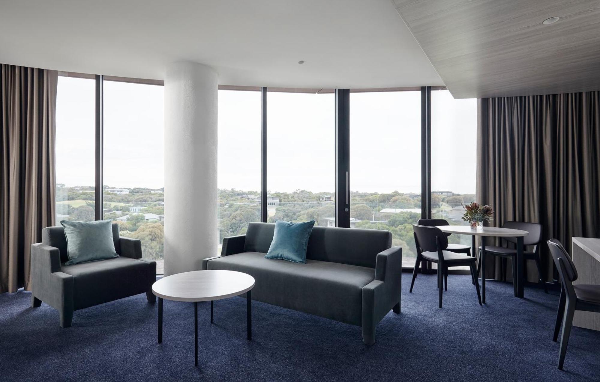Racv Cape Schanck Resort מראה חיצוני תמונה A suite at the hotel